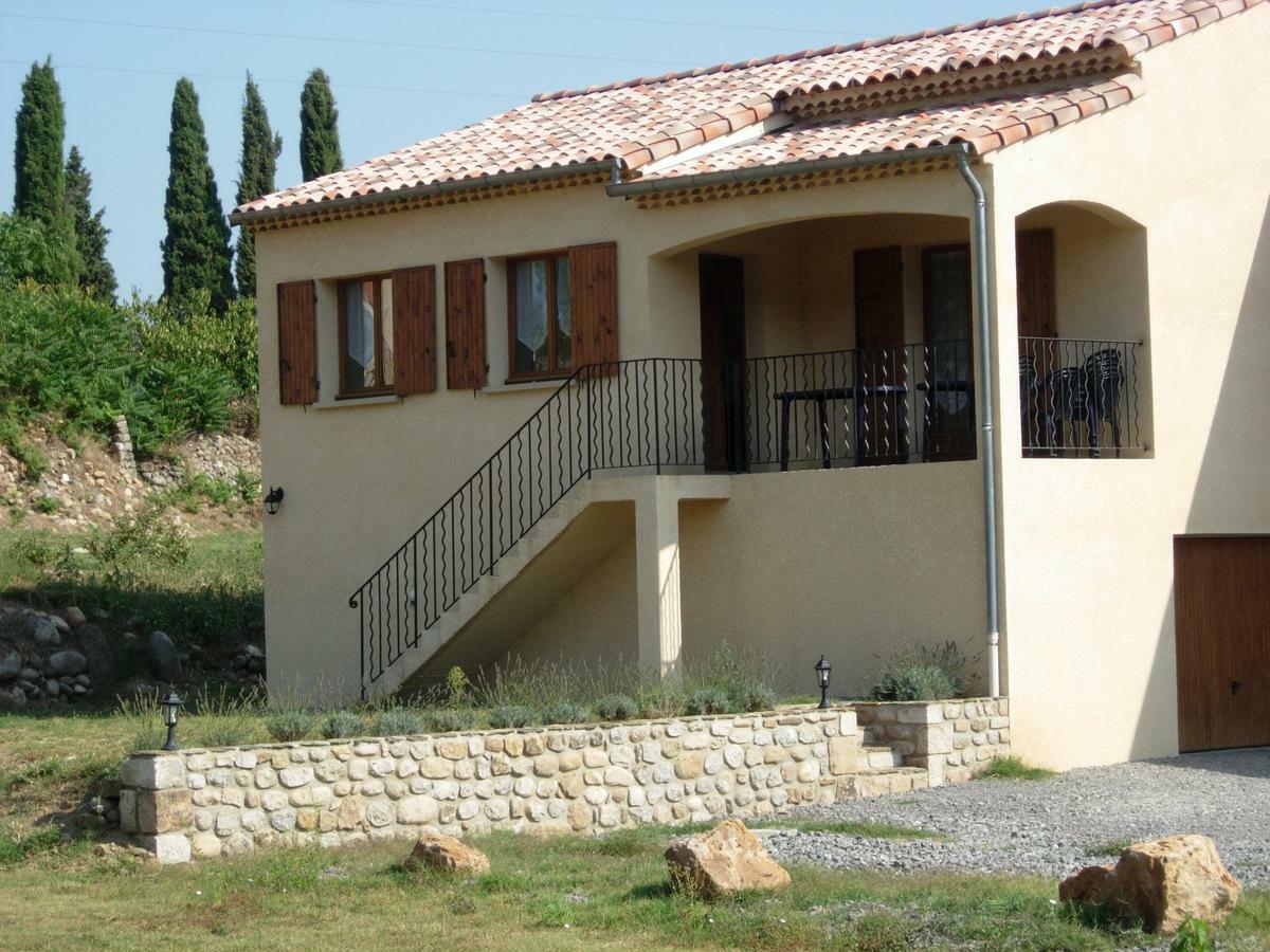 Location De Gites Les Sources Chambonas/Les Vans Rom bilde