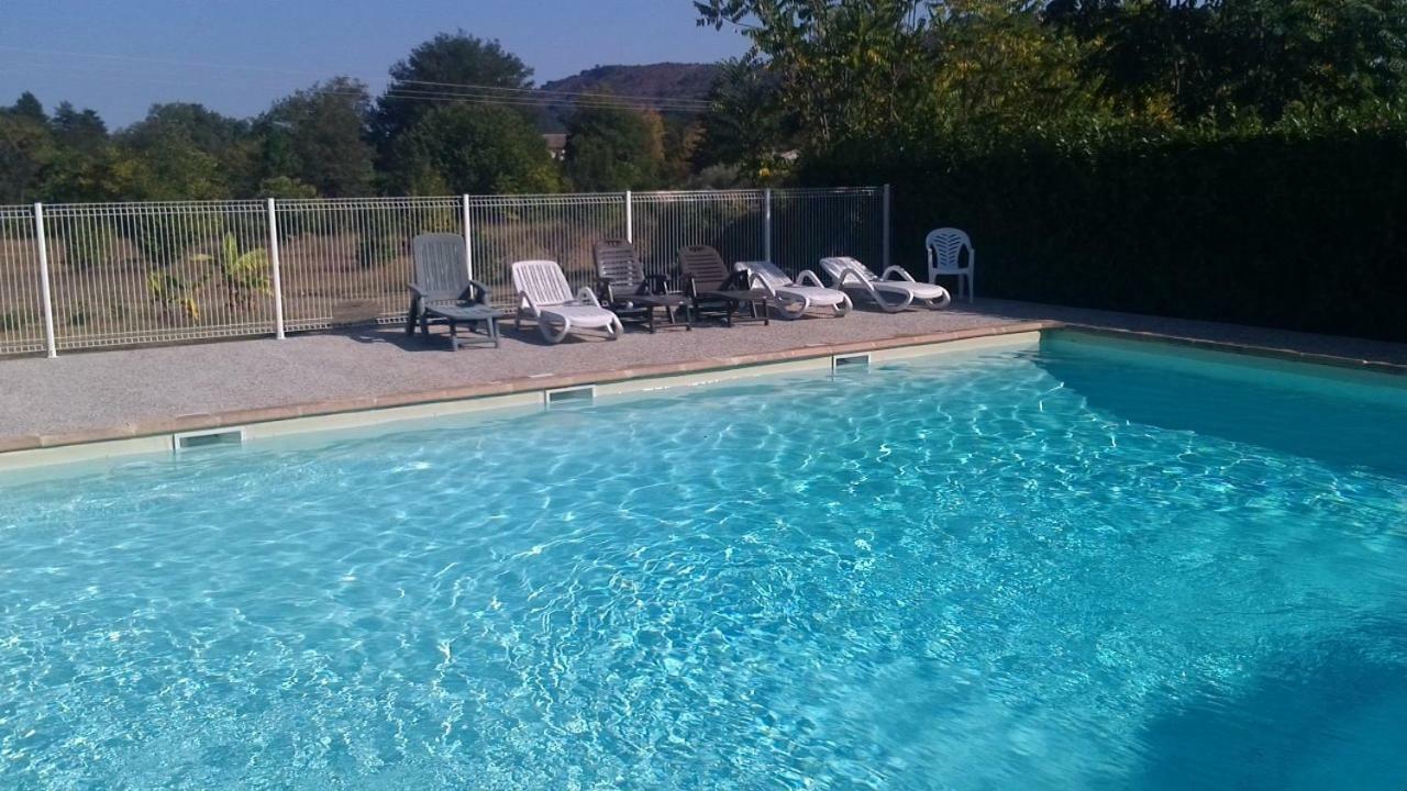 Location De Gites Les Sources Chambonas/Les Vans Eksteriør bilde